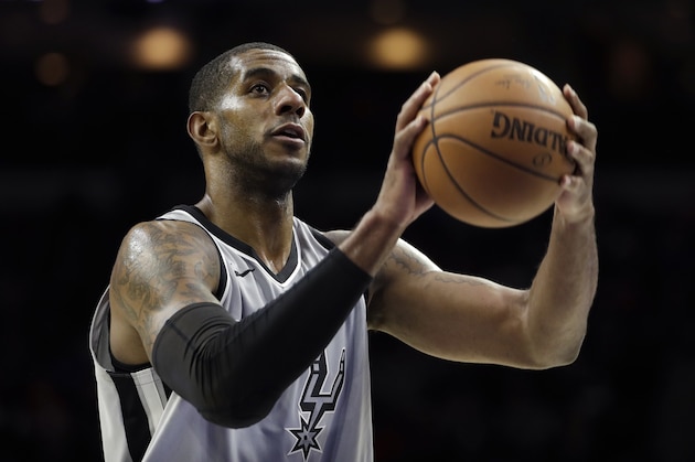 San Antonio Spurs' LaMarcus Aldridge in action during an NBA basketball game against the Philadelphia 76ers, Wednesday, Jan. 3, 2018, in Philadelphia. (AP Photo/Matt Slocum)