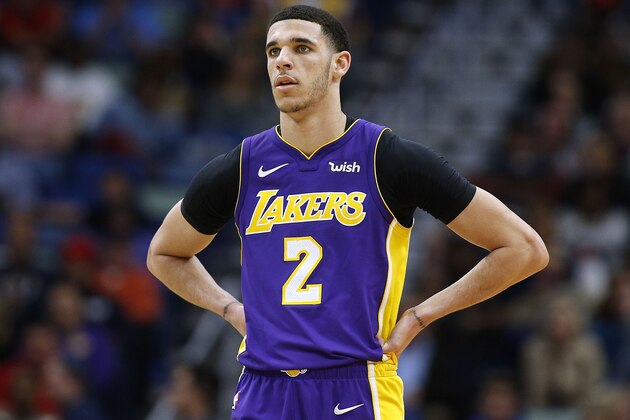 NEW ORLEANS, LA - MARCH 22:  Lonzo Ball #2 of the Los Angeles Lakers reacts during a game against the New Orleans Pelicans at the Smoothie King Center on March 22, 2018 in New Orleans, Louisiana. NOTE TO USER: User expressly acknowledges and agrees that, by downloading and or using this photograph, User is consenting to the terms and conditions of the Getty Images License Agreement.  (Photo by Jonathan Bachman/Getty Images)