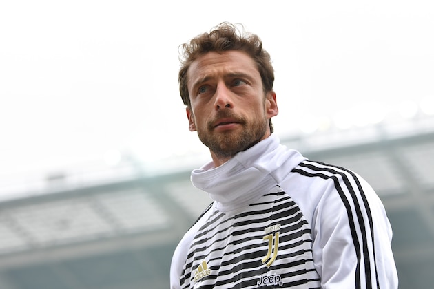 TURIN, ITALY - FEBRUARY 18:  Claudio Marchisio of Juventus looks on during the Serie A match between Torino FC and Juventus at Stadio Olimpico di Torino on February 18, 2018 in Turin, Italy.  (Photo by Valerio Pennicino/Getty Images)