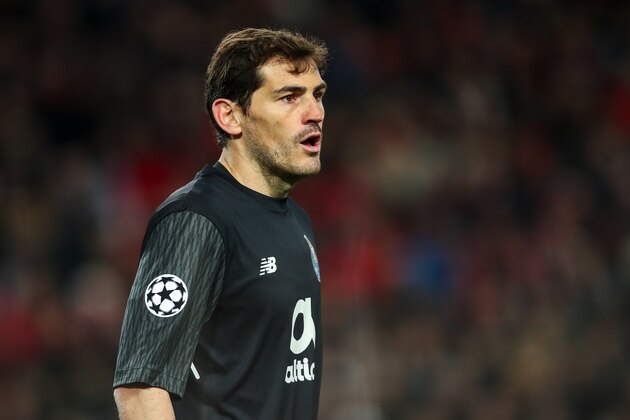 LIVERPOOL, ENGLAND - MARCH 06: Iker Casillas of FC Porto during the UEFA Champions League Round of 16 Second Leg  match between  Liverpool and FC Porto at Anfield on March 6, 2018 in Liverpool, United Kingdom. (Photo by Robbie Jay Barratt - AMA/Getty Images)