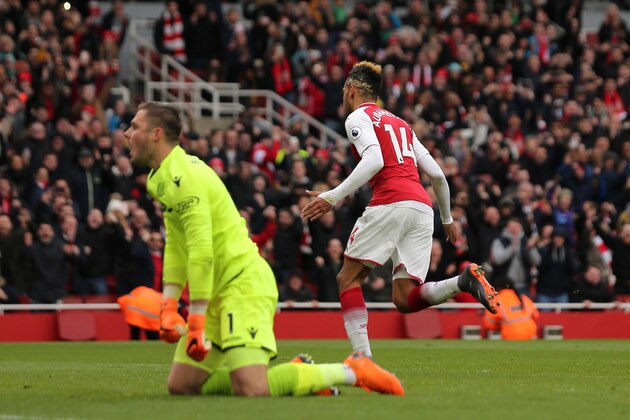 LONDON, ENGLAND - APRIL 01: Pierre-Emerick Aubameyang of Arsenal celebrates after scoring a goal to make it 1-0 during the Premier League match between Arsenal and Stoke City at Emirates Stadium on April 1, 2018 in London, England. (Photo by James Williamson - AMA/Getty Images)