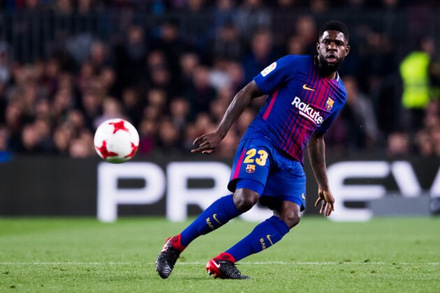 BARCELONA, SPAIN - JANUARY 25:  Samuel Umtiti of FC Barcelona plays the ball during the Spanish Copa del Rey Quarter Final Second Leg match between FC Barcelona and RCD Espanyol at Camp Nou stadium at Camp Nou on January 25, 2018 in Barcelona, Spain.  (Photo by Alex Caparros/Getty Images)