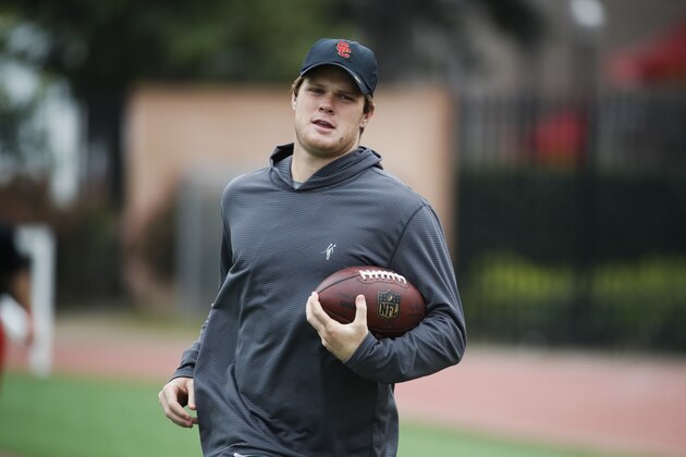 Southern California quarterback Sam Darnold warms up during USC Pro Day, Wednesday, March 21, 2018, in Los Angeles. The Pro Day is intended to showcase talent to NFL scouts for the upcoming draft. (AP Photo/Jae C. Hong)