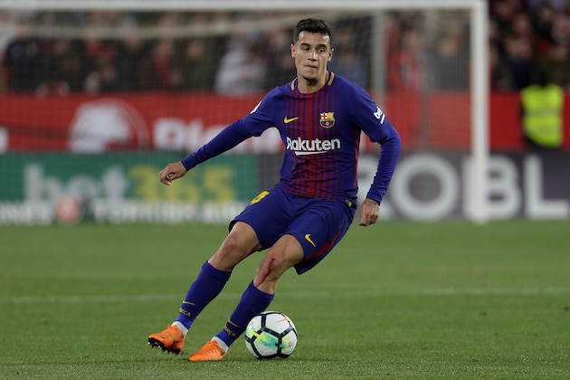 SEVILLA, SPAIN - MARCH 31: Philippe Coutinho of FC Barcelona  during the La Liga Santander  match between Sevilla v FC Barcelona at the Estadio Ramon Sanchez Pizjuan on March 31, 2018 in Sevilla Spain (Photo by David S. Bustamante/Soccrates/Getty Images)