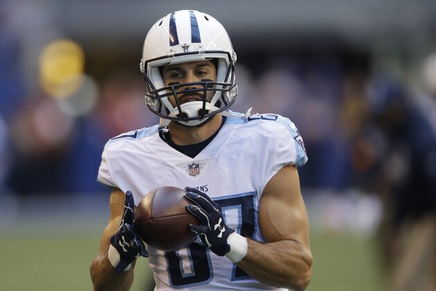 Tennessee Titans' Eric Decker makes a catch before an NFL football game against the Indianapolis Colts, Sunday, Nov. 26, 2017, in Indianapolis. (AP Photo/AJ Mast)