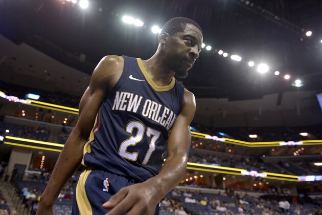 New Orleans Pelicans guard Jordan Crawford (27) plays in the second half of an NBA basketball preseason game against the Memphis Grizzlies Friday, Oct. 13, 2017, in Memphis, Tenn. (AP Photo/Brandon Dill)