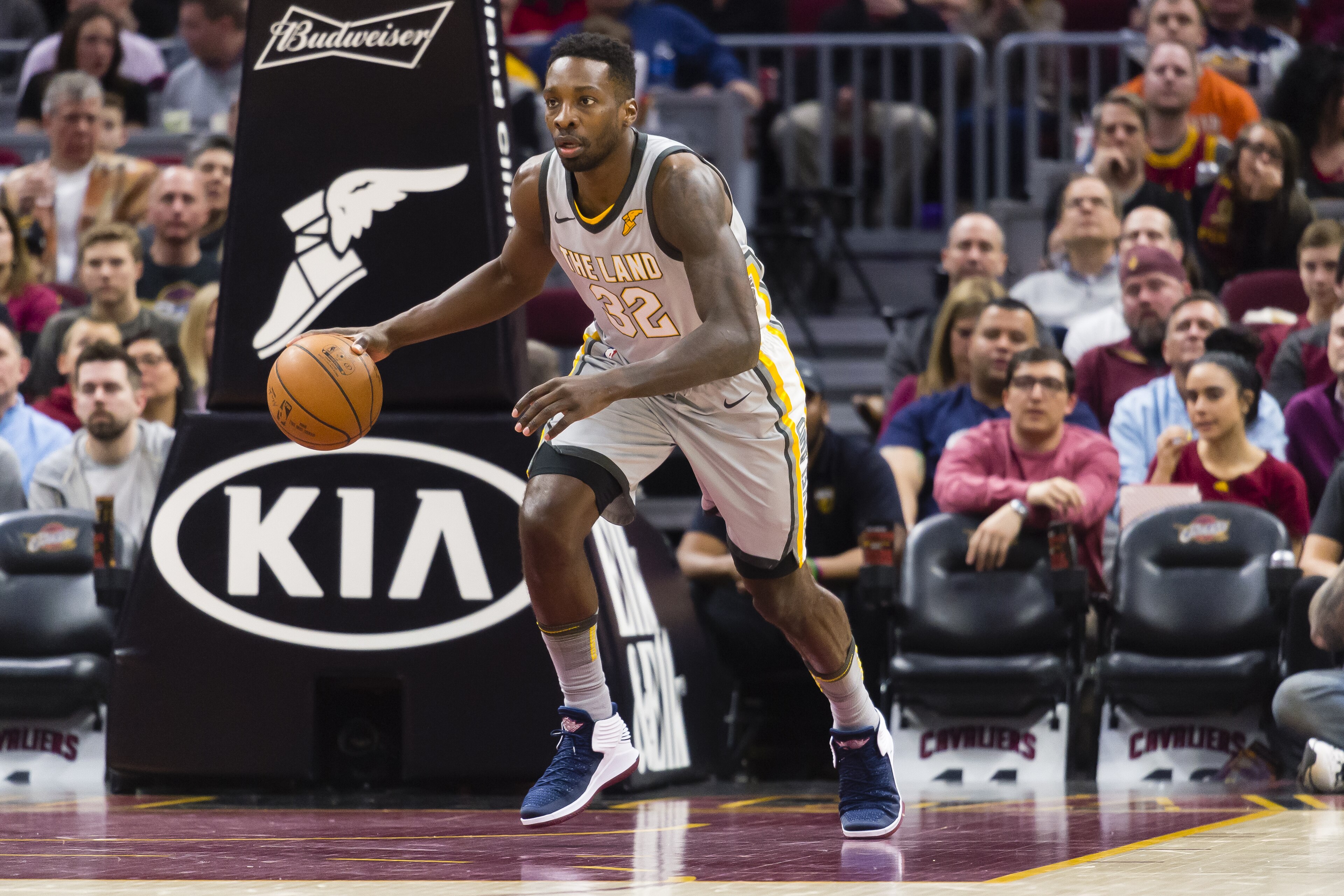 CLEVELAND, OH - MARCH 23: Jeff Green #32 of the Cleveland Cavaliers drives the ball down court against the Phoenix Suns during the first half at Quicken Loans Arena on March 23, 2018 in Cleveland, Ohio. NOTE TO USER: User expressly acknowledges and agrees that, by downloading and or using this photograph, User is consenting to the terms and conditions of the Getty Images License Agreement. (Photo by Jason Miller/Getty Images) *** Local Caption *** Jeff Green