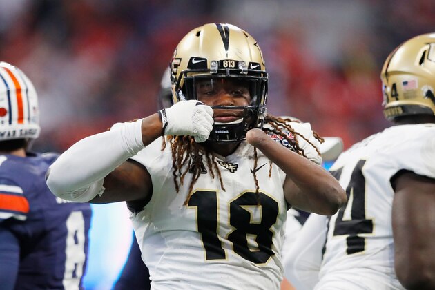 ATLANTA, GA - JANUARY 01:  Shaquem Griffin #18 of the UCF Knights reacts after sacking Jarrett Stidham #8 of the Auburn Tigers in the second quarter during the Chick-fil-A Peach Bowl at Mercedes-Benz Stadium on January 1, 2018 in Atlanta, Georgia.  (Photo by Kevin C. Cox/Getty Images)