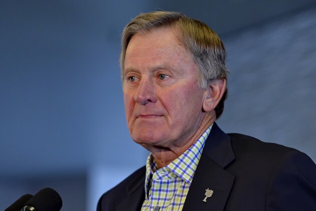 South Carolina head football coach Steve Spurrier speaks at a news conference to announce he is resigning on Tuesday, Oct. 13, 2015, at the University Of South Carolina, in Columbia, S.C. Spurrier said he felt he needed to step down now because he doesn't believe there is accountability with players if they know the coach won't be back next year. He also said he was a recruiting liability. He had never had a losing season in 25 previous seasons coach at Duke (1987-89), Florida (1990-2001) or South Carolina, where he has been since 2005. (AP Photo/Richard Shiro) South Carolina head football coach Steve Spurrier speaks at a news conference to announce he is resigning on Tuesday, Oct. 13, 2015, at the University Of South Carolina, in Columbia, S.C. Spurrier said he felt he needed to step down now because he doesn't believe there is accountability with players if they know the coach won't be back next year. He also said he was a recruiting liability. He had never had a losing season in 25 previous seasons coach at Duke (1987-89), Florida (1990-2001) or South Carolina, where he has been since 2005. (AP Photo/Richard Shiro)