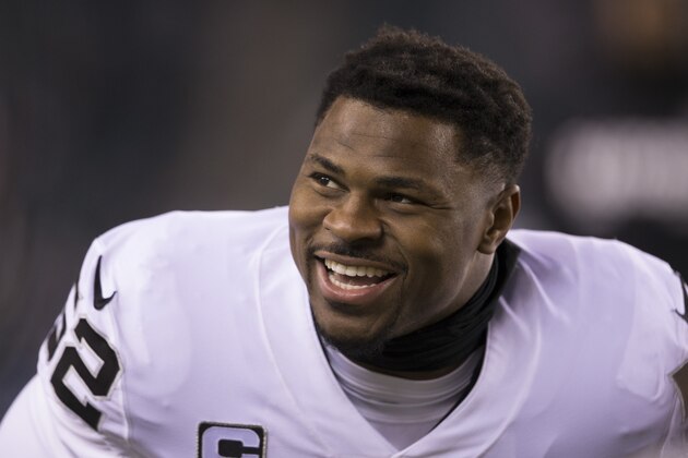 PHILADELPHIA, PA - DECEMBER 25: Khalil Mack #52 of the Oakland Raiders smiles prior to the game against the Philadelphia Eagles at Lincoln Financial Field on December 25, 2017 in Philadelphia, Pennsylvania. (Photo by Mitchell Leff/Getty Images)