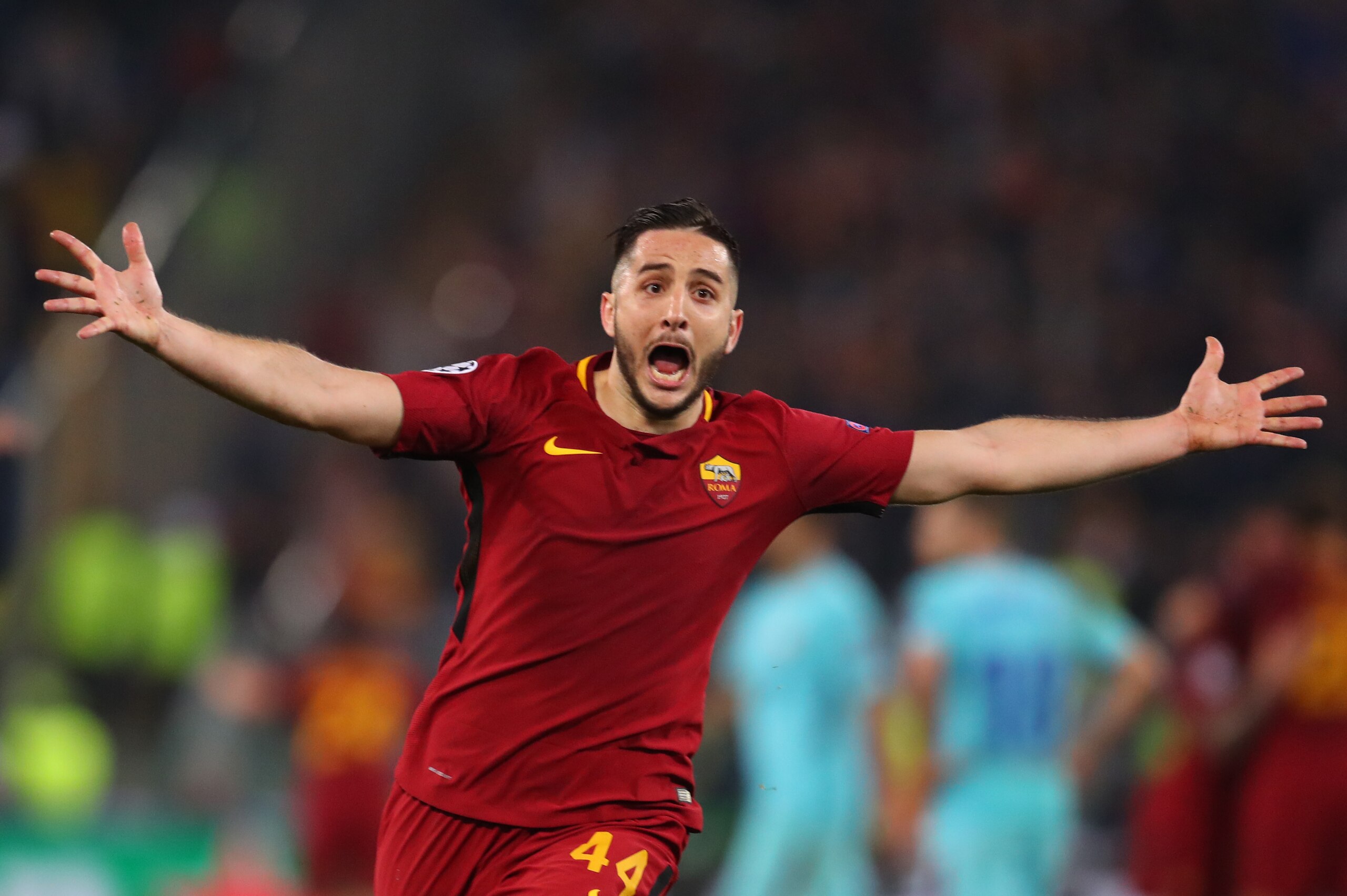 ROME, ITALY - APRIL 10:  Kostas Manolas of AS Roma celebrates at the full time whistle during the UEFA Champions League Quarter Final Second Leg match between AS Roma and FC Barcelona at Stadio Olimpico on April 10, 2018 in Rome, Italy.  (Photo by Catherine Ivill/Getty Images)