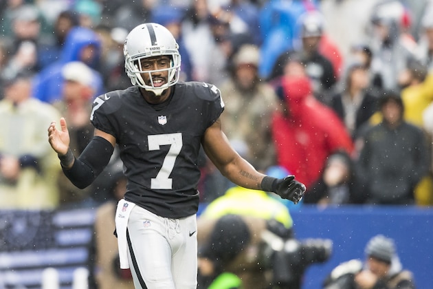 ORCHARD PARK, NY - OCTOBER 29:  Marquette King #7 of the Oakland Raiders claps his hands as he runs out to punt the ball during the game against the Buffalo Bills at New Era Field on October 29, 2017 in Orchard Park, New York. Buffalo defeats Oakland 34-14. (Photo by Brett Carlsen/Getty Images)