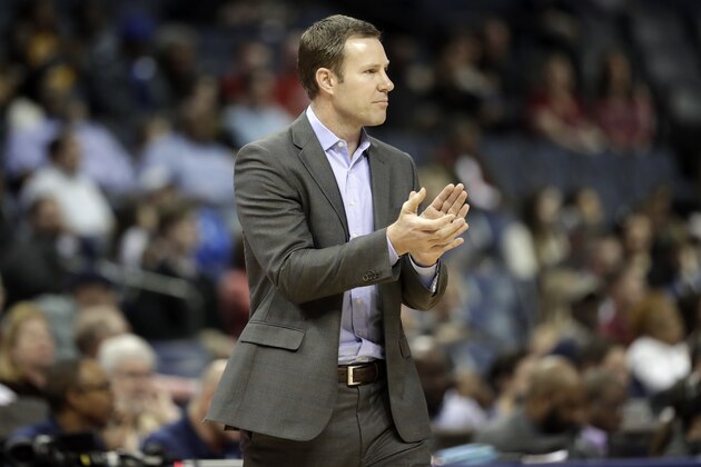 Chicago Bulls head coach Fred Hoiberg cheers on his players in the first half of an NBA basketball game against the Memphis Grizzlies Thursday, March 15, 2018, in Memphis, Tenn. (AP Photo/Mark Humphrey)