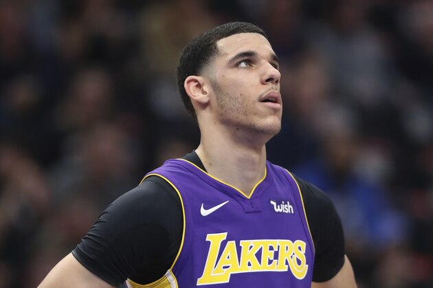 Los Angeles Lakers guard Lonzo Ball seen during the first half of an NBA basketball game against the Detroit Pistons, Monday, March 26, 2018, in Detroit. (AP Photo/Carlos Osorio)