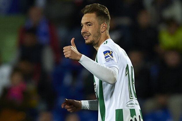 GETAFE, SPAIN - APRIL 02:  Loren Moron of Real Betis reacts during the La Liga match between Getafe and Real Betis at Coliseum Alfonso Perez on April 2, 2018 in Getafe, Spain. (Photo by Quality Sport Images/Getty Images)
