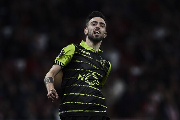 MADRID, SPAIN - APRIL 05: Bruno Fernandes of Sporting CP reacts as he fail to score during the UEFA Europa League quarter final leg one match between Club Atletico Madrid and Sporting CP at Wanda Metropolitano stadium on April 5, 2018 in Madrid, Spain. (Photo by Gonzalo Arroyo Moreno/Getty Images) *** Local Caption *** Bruno Fernandes