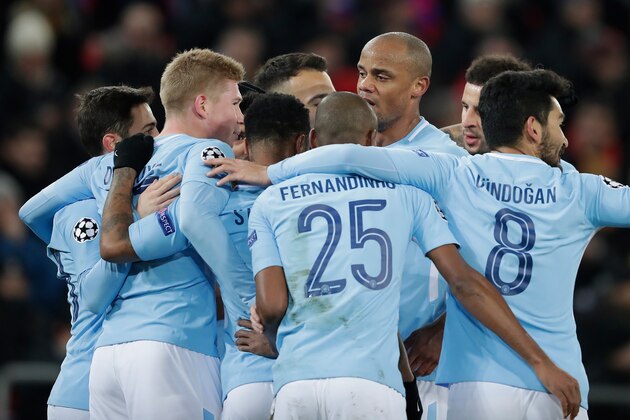 BASEL, SWITZERLAND - FEBRUARY 13: Sergio Aguero of Manchester City celebrates 0-3 with Kevin de Bruyne of Manchester City, Fernandinho of Manchester City, Vincent Kompany of Manchester City, Ilkay Gundogan of Manchester City during the UEFA Champions League  match between Fc Basel v Manchester City at the St. Jakob-Park on February 13, 2018 in Basel Switzerland (Photo by Laurens Lindhout/Soccrates/Getty Images)