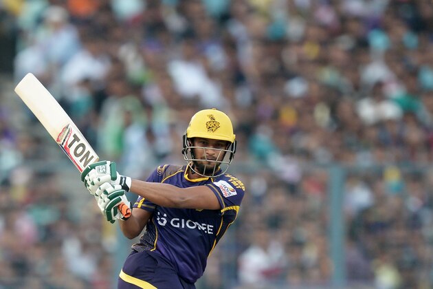 Kolkata Knight Riders batsman Shakib Al Hasan plays a shot during the 2016 Indian Premier League (IPL) Twenty20 cricket match between Kolkata Knight Riders and Sunrisers Hyderabad at the Eden Gardens Cricket Stadium in Kolkata on May 22, 2016.. ----IMAGE RESTRICTED TO EDITORIAL USE - STRICTLY NO COMMERCIAL USE----- / GETTYOUT / AFP / Dibyangshu SARKAR        (Photo credit should read DIBYANGSHU SARKAR/AFP/Getty Images)