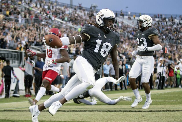Central Florida linebacker Shaquem Griffin (18) celebrates his fumble recovery and touchdown during the first half of an NCAA college football game against Austin Peay, Saturday, Oct. 28, 2017, in Orlando, Fla. (AP Photo/Willie J. Allen Jr.)