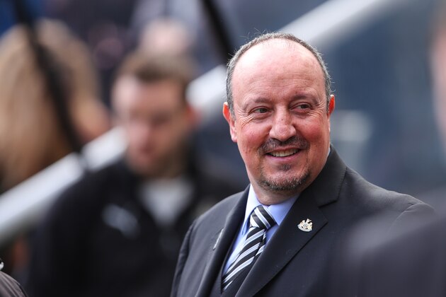 NEWCASTLE UPON TYNE, ENGLAND - APRIL 15: Rafa Benitez head coach / manager  of Newcastle United during the Premier League match between Newcastle United and Arsenal at St. James Park on April 15, 2018 in Newcastle upon Tyne, England. (Photo by Robbie Jay Barratt - AMA/Getty Images)