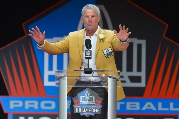 Former NFL player Brett Favre delivers his speech during an induction ceremony at the Pro Football Hall of Fame Saturday, Aug.6, 2016, in Canton, Ohio. (AP Photo/David Richard)