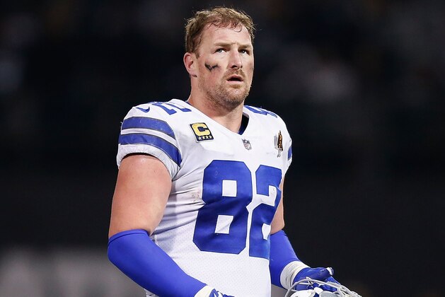 Jason Witten nói rằng anh muốn chơi cho đến năm 40 tuổi giữa những đồn đoán về tương lai