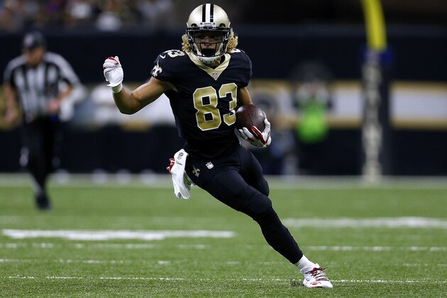 NEW ORLEANS, LA - DECEMBER 03:  Willie Snead #83 of the New Orleans Saints runs with the ball during a game against the Carolina Panthers at the Mercedes-Benz Superdome on December 3, 2017 in New Orleans, Louisiana.  (Photo by Jonathan Bachman/Getty Images)
