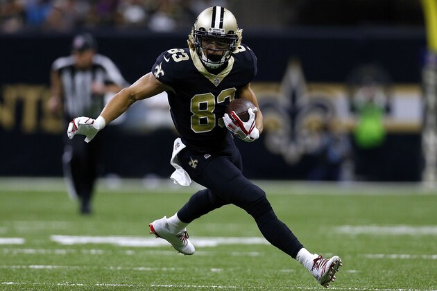 NEW ORLEANS, LA - DECEMBER 03:  Willie Snead #83 of the New Orleans Saints runs with the ball during a game against the Carolina Panthers at the Mercedes-Benz Superdome on December 3, 2017 in New Orleans, Louisiana.  (Photo by Jonathan Bachman/Getty Images)