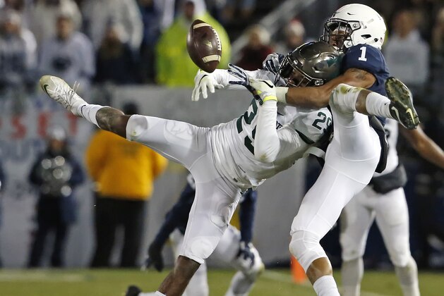 Penn State's Christian Campbell (1) breaks up a pass intended for Michigan State's Donnie Corley (29) during the second half of an NCAA college football game in State College, Pa., Saturday Nov. 26, 2016. Penn State won the game 45-12. (AP Photo/Chris Knight)