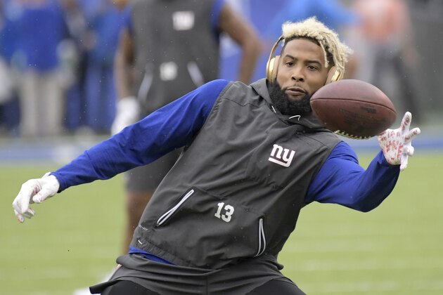 New York Giants wide receiver Odell Beckham works out prior to an NFL football game against the Los Angeles Chargers, Sunday, Oct. 8, 2017, in East Rutherford, N.J. (AP Photo/Bill Kostroun)
