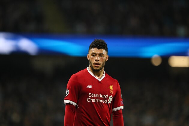 MANCHESTER, ENGLAND - APRIL 10: Alex Oxlade-Chamberlain of Liverpool during the UEFA Champions League Quarter Final Second Leg match at Etihad Stadium on April 10, 2018 in Manchester, England. (Photo by Matthew Ashton - AMA/Getty Images)