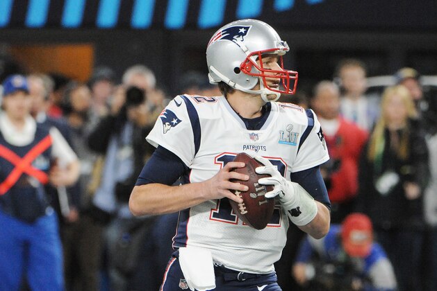 MINNEAPOLIS, MN - FEBRUARY 04:   Tom Brady #12 of the New England Patriots drops back to pass against the Philadelphia Eagles during Super Bowl LII at U.S. Bank Stadium on February 4, 2018 in Minneapolis, Minnesota. The Eagles defeated the Patriots 41-33. (Photo by Focus on Sport/Getty Images) *** Local Caption *** Tom Brady