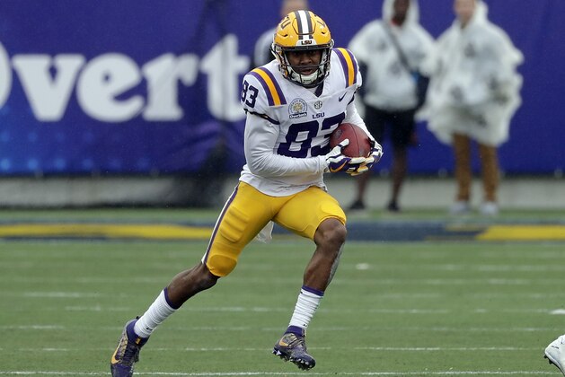 LSU wide receiver Russell Gage runs after a reception against Notre Dame during the first half of the Citrus Bowl NCAA college football game, Monday, Jan. 1, 2018, in Orlando, Fla. (AP Photo/John Raoux)