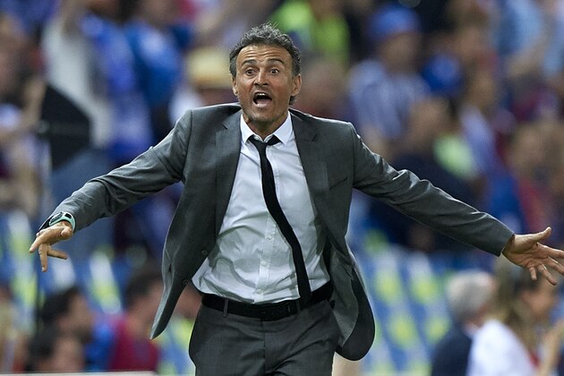 MADRID, SPAIN - MAY 27:  Luis Enrique, Manager of FC Barcelona reacts during the Copa Del Rey Final match between FC Barcelona and Deportivo Alaves at Vicente Calderon stadium on May 27, 2017 in Madrid, Spain.  (Photo by fotopress/Getty Images)