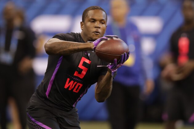Florida wide receiver Antonio Callaway runs a drill at the NFL football scouting combine in Indianapolis, Saturday, March 3, 2018. (AP Photo/Michael Conroy)