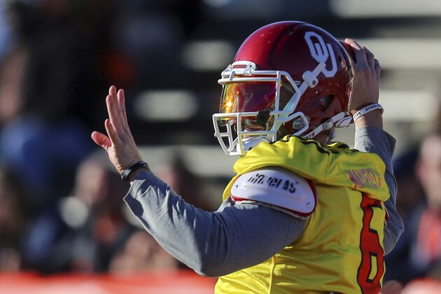 North Squad quarterback Baker Mayfield of Oklahoma (6) throws a pass during the North's team college football practice for Saturday's Senior Bowl, Tuesday, Jan. 23, 2018, in Mobile, Ala. (AP Photo/Butch Dill)