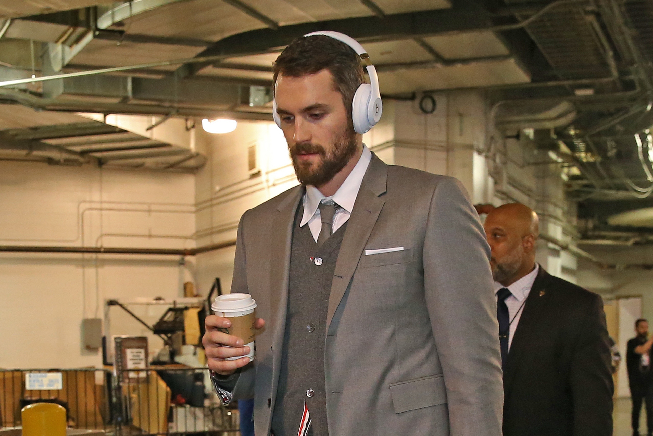 INDIANAPOLIS, IN - APRIL 20: Kevin Love #0 of the Cleveland Cavaliers arrives before the game against the Indiana Pacers in Game Three of Round One of the 2018 NBA Playoffs on April 20, 2018 at Bankers Life Fieldhouse in Indianapolis, Indiana. NOTE TO USER: User expressly acknowledges and agrees that, by downloading and or using this Photograph, user is consenting to the terms and conditions of the Getty Images License Agreement. Mandatory Copyright Notice: Copyright 2018 NBAE (Photo by Nathaniel S. Butler/NBAE via Getty Images)