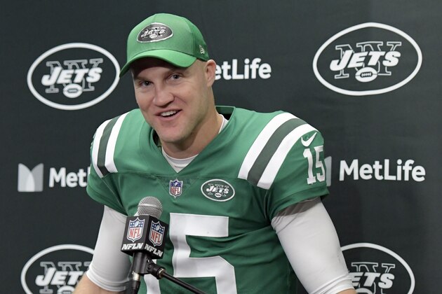 New York Jets quarterback Josh McCown talks to reporters after an NFL football game against the Buffalo Bills, Friday, Nov. 3, 2017, in East Rutherford, N.J. The Jets won 34-21. (AP Photo/Bill Kostroun)