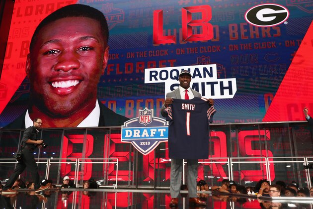 ARLINGTON, TX - APRIL 26:  Roquan Smith of Georgia poses after being picked #8 overall by the Chicago Bears during the first round of the 2018 NFL Draft at AT&T Stadium on April 26, 2018 in Arlington, Texas.  (Photo by Tom Pennington/Getty Images)