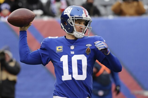 New York Giants quarterback Eli Manning (10) throws a pass during the first half of an NFL football game against the Washington Redskins Sunday, Dec. 31, 2017, in East Rutherford, N.J. (AP Photo/Bill Kostroun)