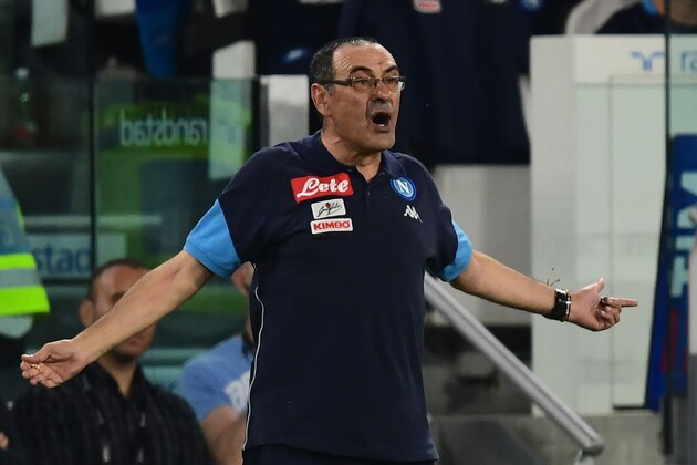 Napoli's Italian coach Maurizio Sarri reacts during the Italian Serie A football match between Juventus and Napoli on April 22, 2018 at the Allianz Stadium in Turin. (Photo by MIGUEL MEDINA / AFP)        (Photo credit should read MIGUEL MEDINA/AFP/Getty Images)