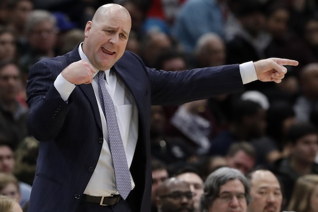 Chicago Bulls associate head coach Jim Boylen directs his team during the second half of an NBA basketball game against the Washington Wizards, Sunday, April 1, 2018, in Chicago. The Bulls won 113-94. (AP Photo/Nam Y. Huh)
