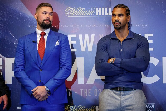 British boxers David Haye (R) and Tony Bellew attend a press conference in London on October 4, 2017, to promote their upcoming heavyweight rematch, due to take place on December 17.  / AFP PHOTO / Tolga AKMEN        (Photo credit should read TOLGA AKMEN/AFP/Getty Images)