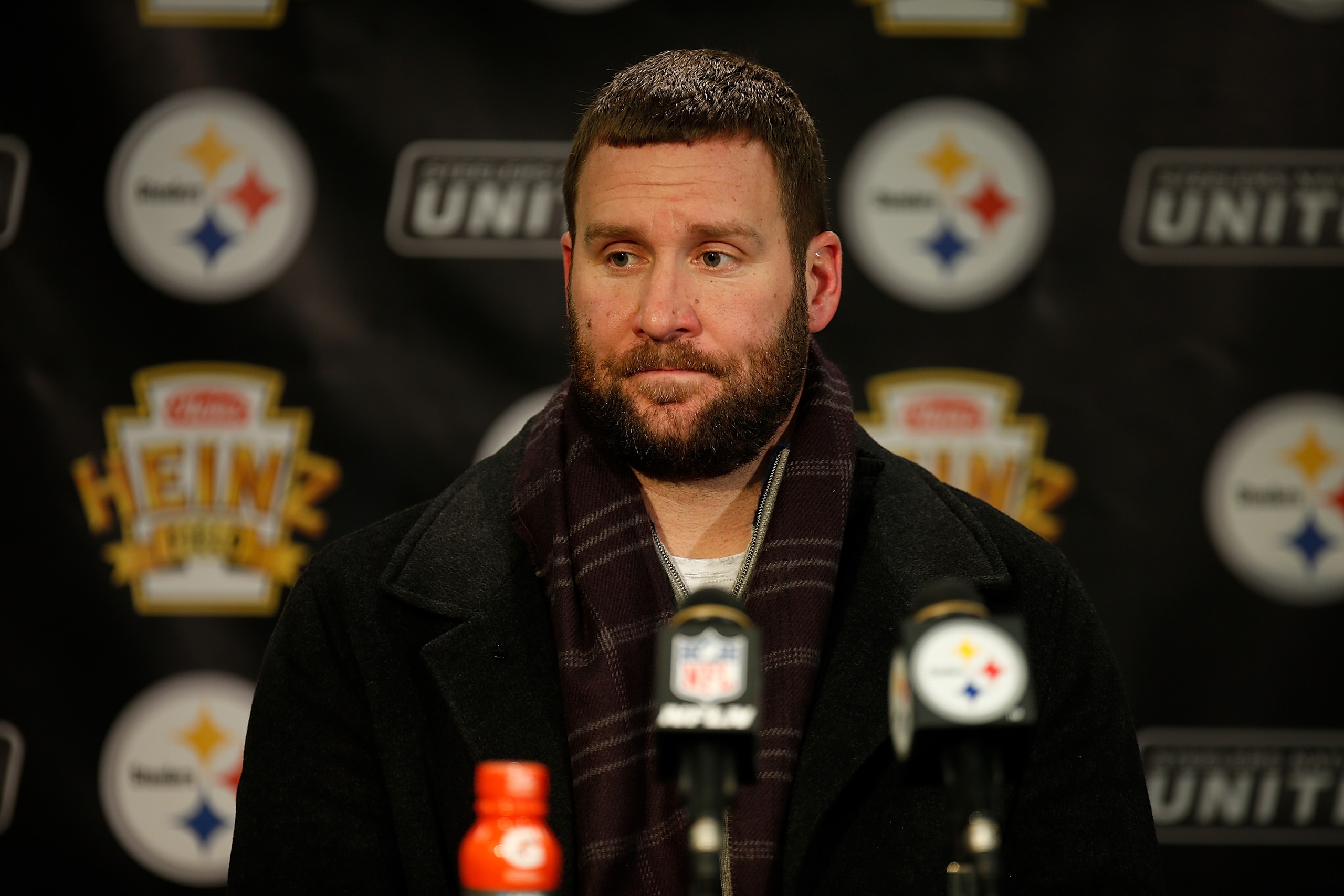 PITTSBURGH, PA - JANUARY 14: Ben Roethlisberger #7 of the Pittsburgh Steelers talks during a press conference following the Jacksonville Jaguars 45-42 win over the Pittsburgh Steelers in the AFC Divisional Playoff game at Heinz Field on January 14, 2018 in Pittsburgh, Pennsylvania. (Photo by Justin K. Aller/Getty Images)