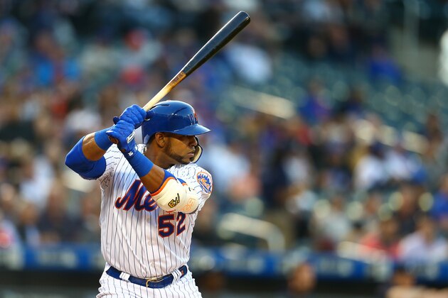 NEW YORK, NY - MAY 01:  Yoenis Cespedes #52 of the New York Mets in action against the Atlanta Braves at Citi Field on May 1, 2018 in the Flushing neighborhood of the Queens borough of New York City. Atlanta Braves defeated the New York Mets 3-2.  (Photo by Mike Stobe/Getty Images)