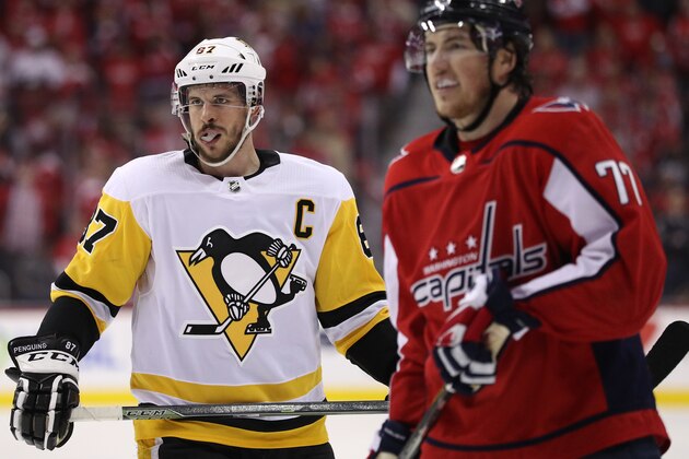 WASHINGTON, DC - MAY 05: Sidney Crosby #87 of the Pittsburgh Penguins looks on against the Washington Capitals during the third period in Game Five of the Eastern Conference Second Round during the 2018 NHL Stanley Cup Playoffs at Capital One Arena on May 5, 2018 in Washington, DC. (Photo by Patrick Smith/Getty Images)