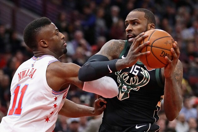 CHICAGO, IL - MARCH 23:  Shabazz Muhammad #15 of the Milwaukee Bucks drives against David Nwaba #11 of the Chicago Bulls at the United Center on March 23, 2018 in Chicago, Illinois. NOTE TO USER: User expressly acknowledges and agrees that, by downloading and or using this photograph, User is consenting to the terms and conditions of the Getty Images License Agreement. (Photo by Jonathan Daniel/Getty Images)