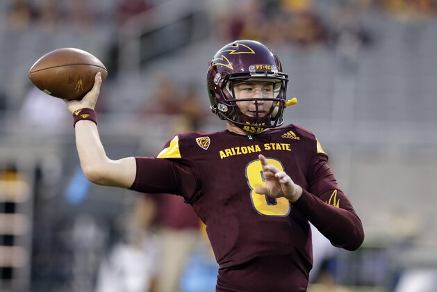 Arizona State quarterback Blake Barnett (8) in the first half during an NCAA college football game against Oregon, Saturday, Sept. 23, 2017, in Tempe, Ariz. (AP Photo/Rick Scuteri)
