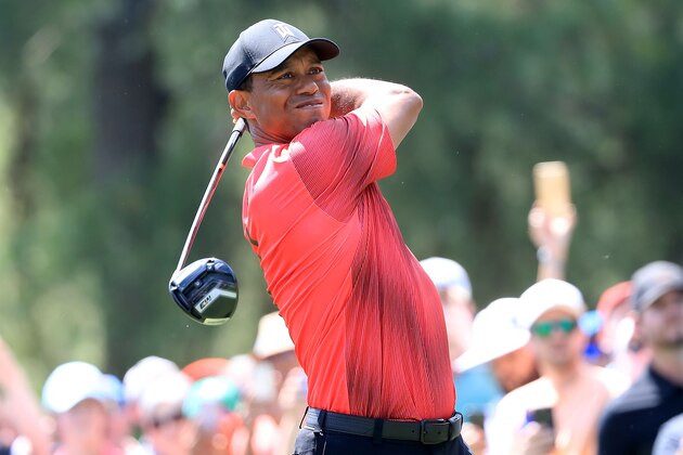 CHARLOTTE, NC - MAY 06:  Tiger Woods plays his tee shot on the third hole during the final round of the 2018 Wells Fargo Championship at Quail Hollow Club on May 6, 2018 in Charlotte, North Carolina.  (Photo by Sam Greenwood/Getty Images)