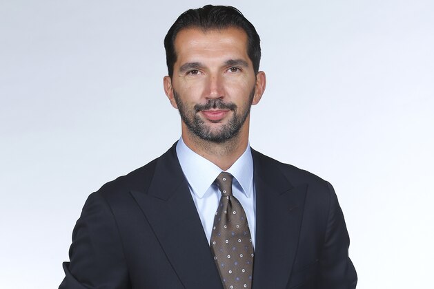 SACRAMENTO, CA - SEPTEMBER 25:  Peja Stojakovic, Vice President of Player Personnel & Development of the Sacramento Kings poses for a portrait during Media Day on September 25, 2017 at the Golden 1 Center in Sacramento, California. NOTE TO USER: User expressly acknowledges and agrees that, by downloading and or using this Photograph, user is consenting to the terms and conditions of the Getty Images License Agreement. Mandatory Copyright Notice: Copyright 2017 NBAE (Photo by Rocky Widner/NBAE via Getty Images)